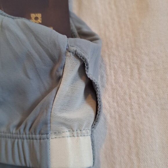 Dragon Fit women's size Small gray sports style bra, NWT - Picture 8 of 13